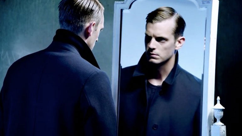 Είναι οι ελκυστικοί άνδρες περισσότερο εγωιστές;